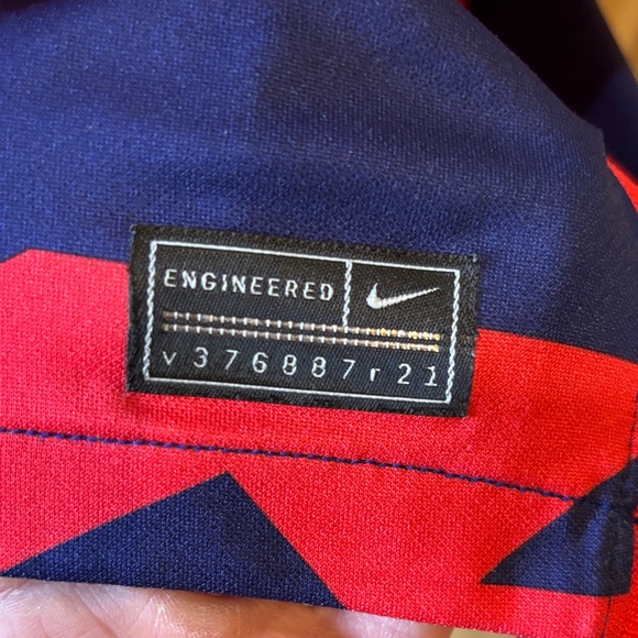Nike YXL USA Soccer Jersey - Bold Red and Navy - Picture 4 of 4